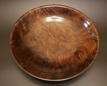 Load image into Gallery viewer, Walnut Bowl
