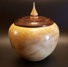 Load image into Gallery viewer, Art Lidded Bowl
