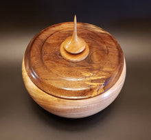 Load image into Gallery viewer, Art, Lidded Bowl
