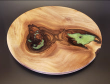 Load image into Gallery viewer, Walnut Platter
